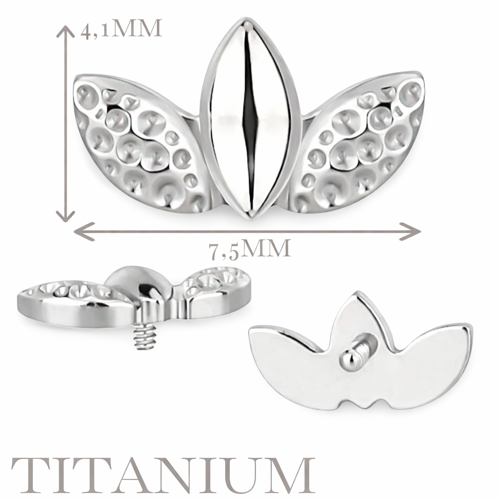 Implant Grade ASTM F136 Titanium Hammering 3 Leaf Internaly Threaded Labret