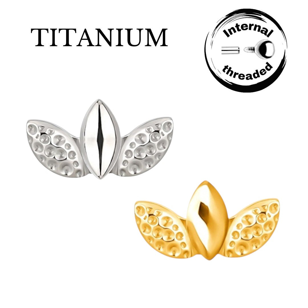 Implant Grade ASTM F136 Titanium Hammering 3 Leaf Internaly Threaded Labret